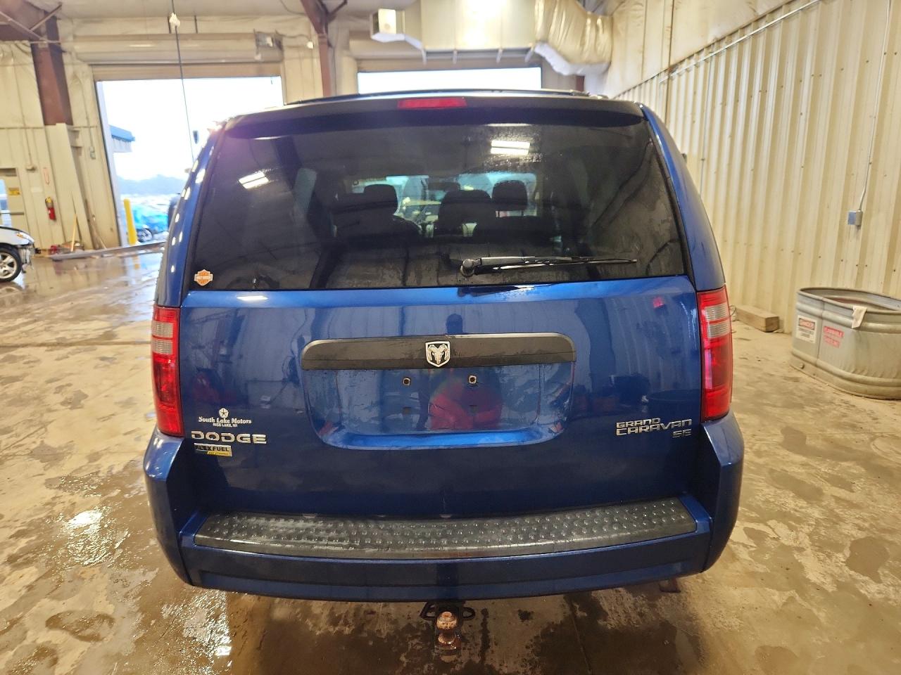 2010 DODGE GRAND CARAVAN SE photo 11