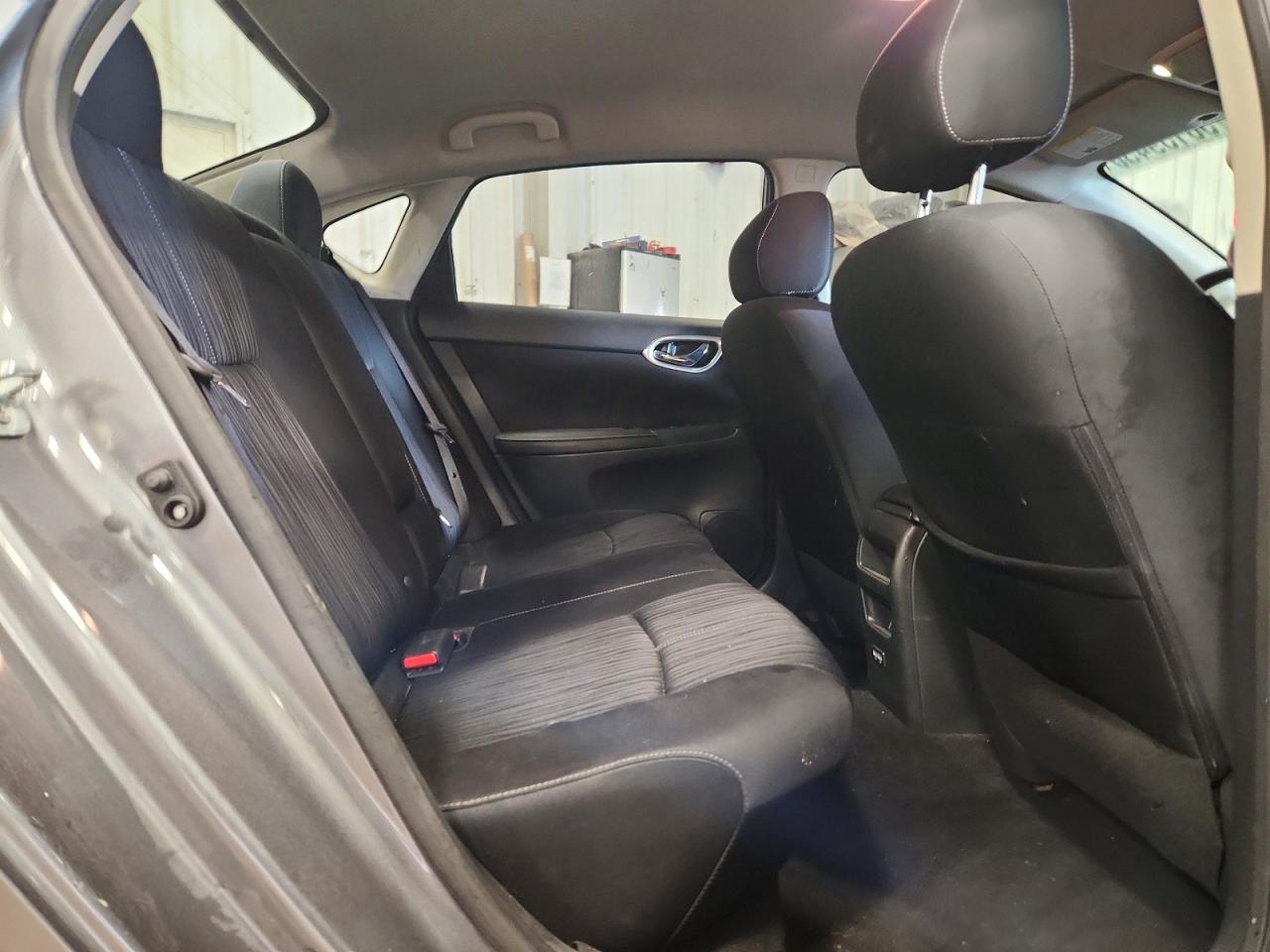 2018 NISSAN SENTRA SV photo 19