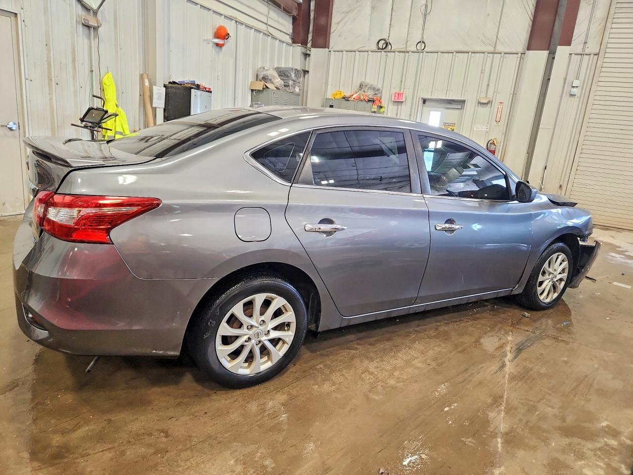 2018 NISSAN SENTRA SV photo 5