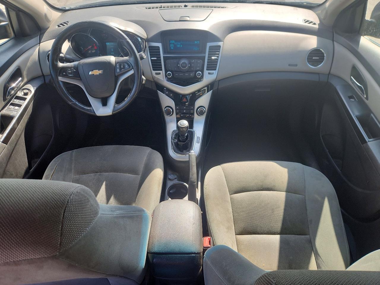 2014 CHEVROLET CRUZE LT photo 22
