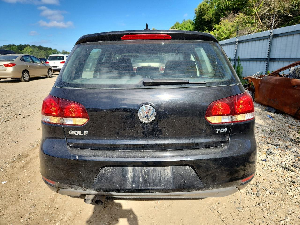 2012 VOLKSWAGEN GOLF photo 11