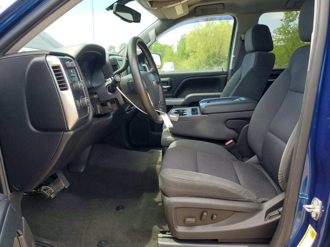 2016 CHEVROLET SILVERADO K1500 LT photo 19