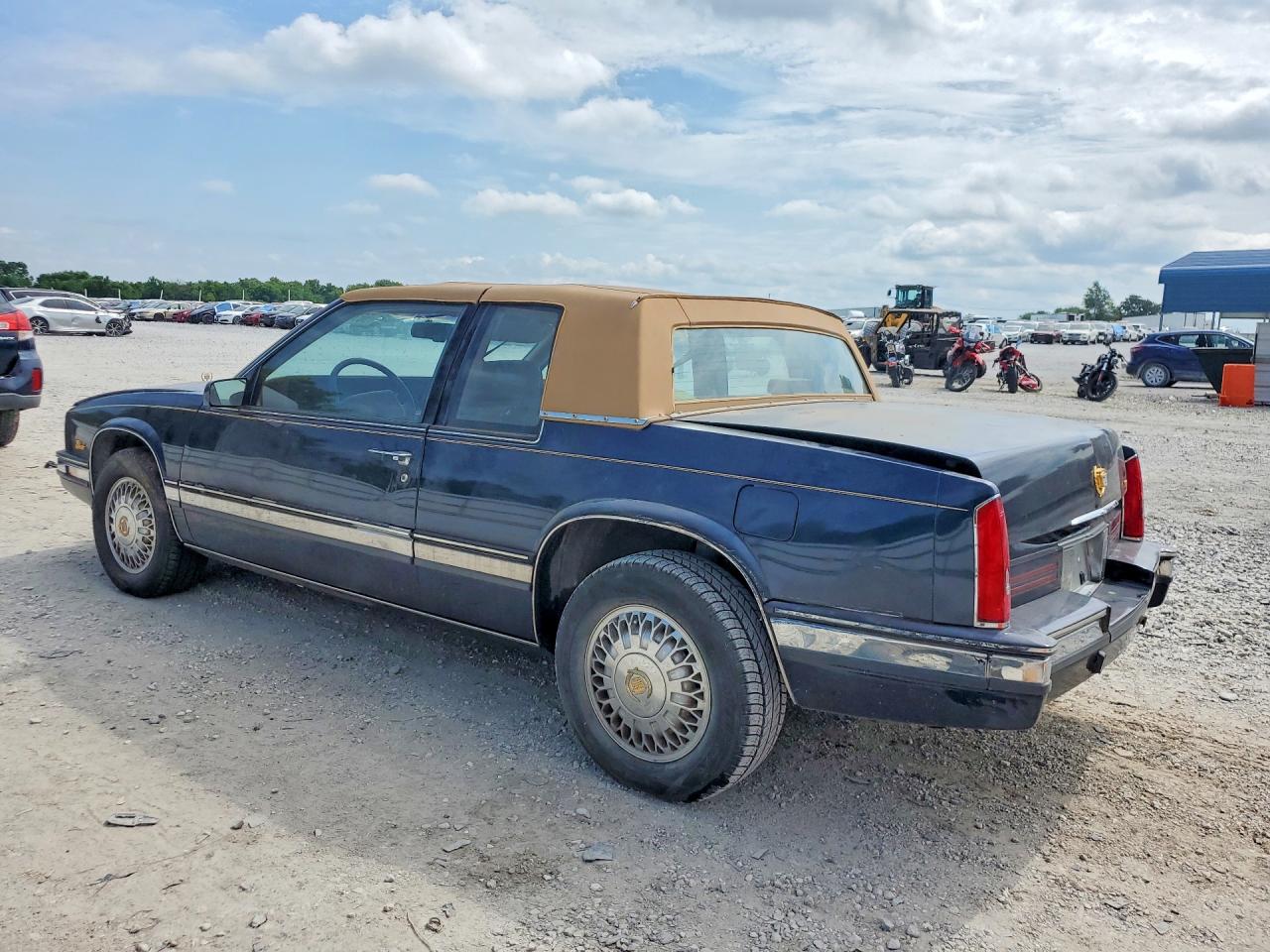 1990 CADILLAC ELDORADO photo 2