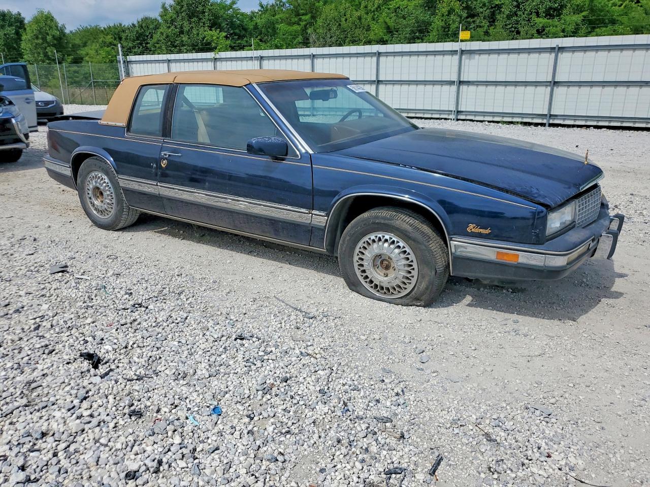 1990 CADILLAC ELDORADO photo 4