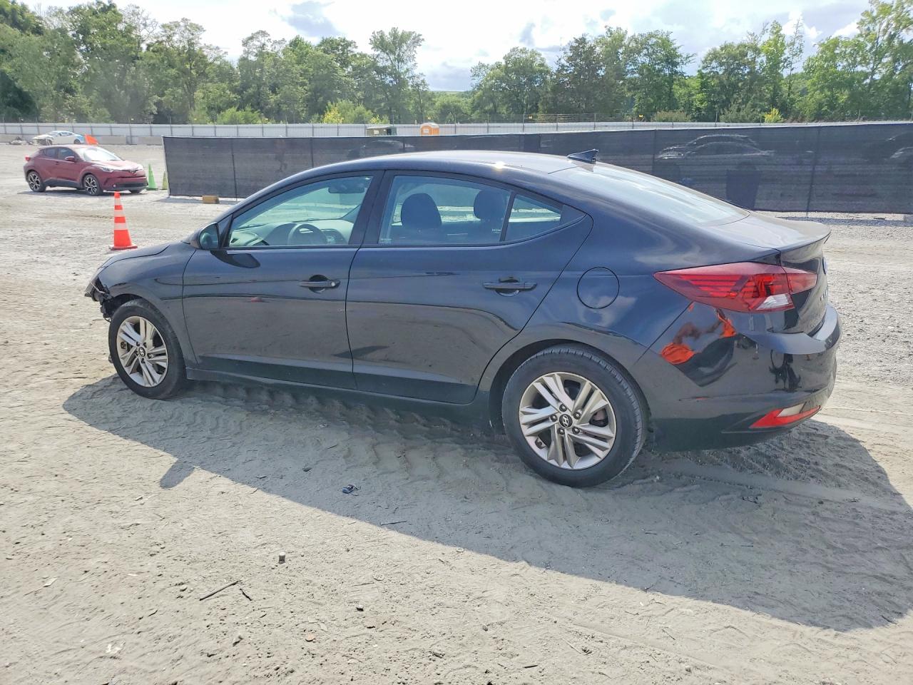 2019 HYUNDAI ELANTRA SEL photo 4