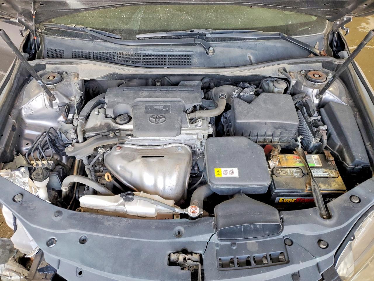 2017 TOYOTA CAMRY SE photo 31