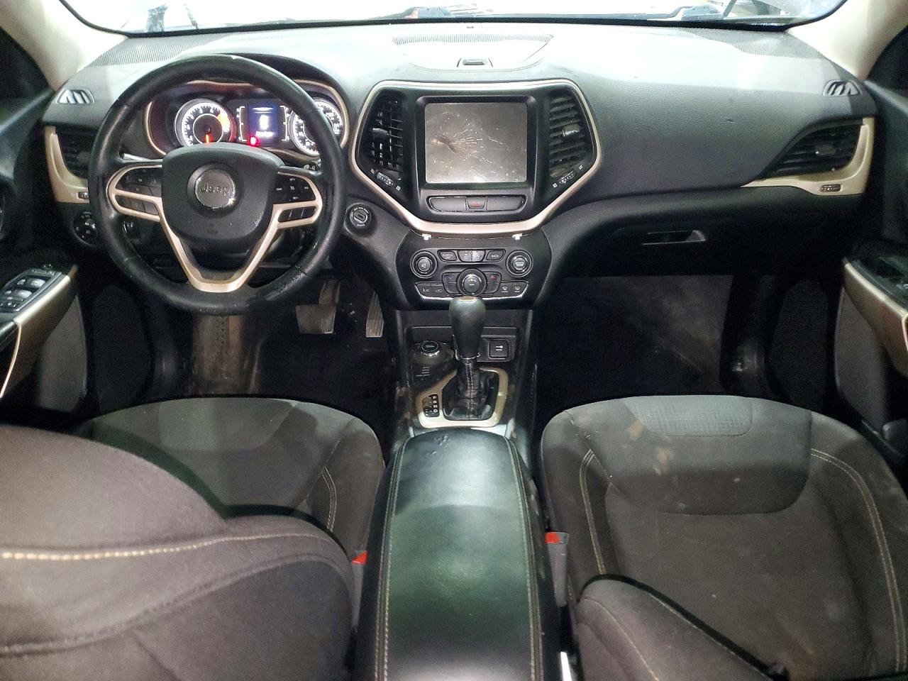 2017 JEEP CHEROKEE LATITUDE photo 22