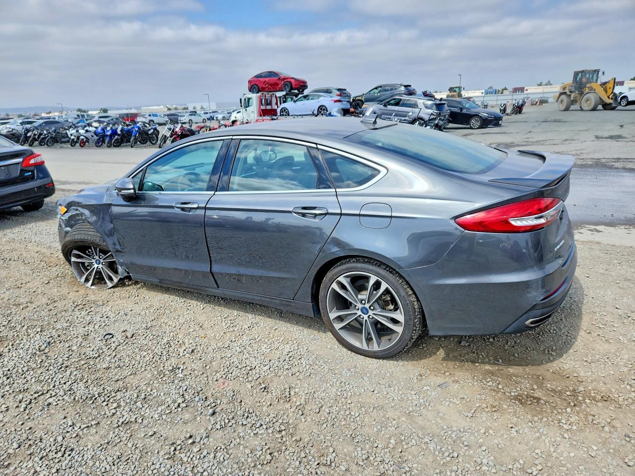2019 FORD FUSION TITANIUM photo 2