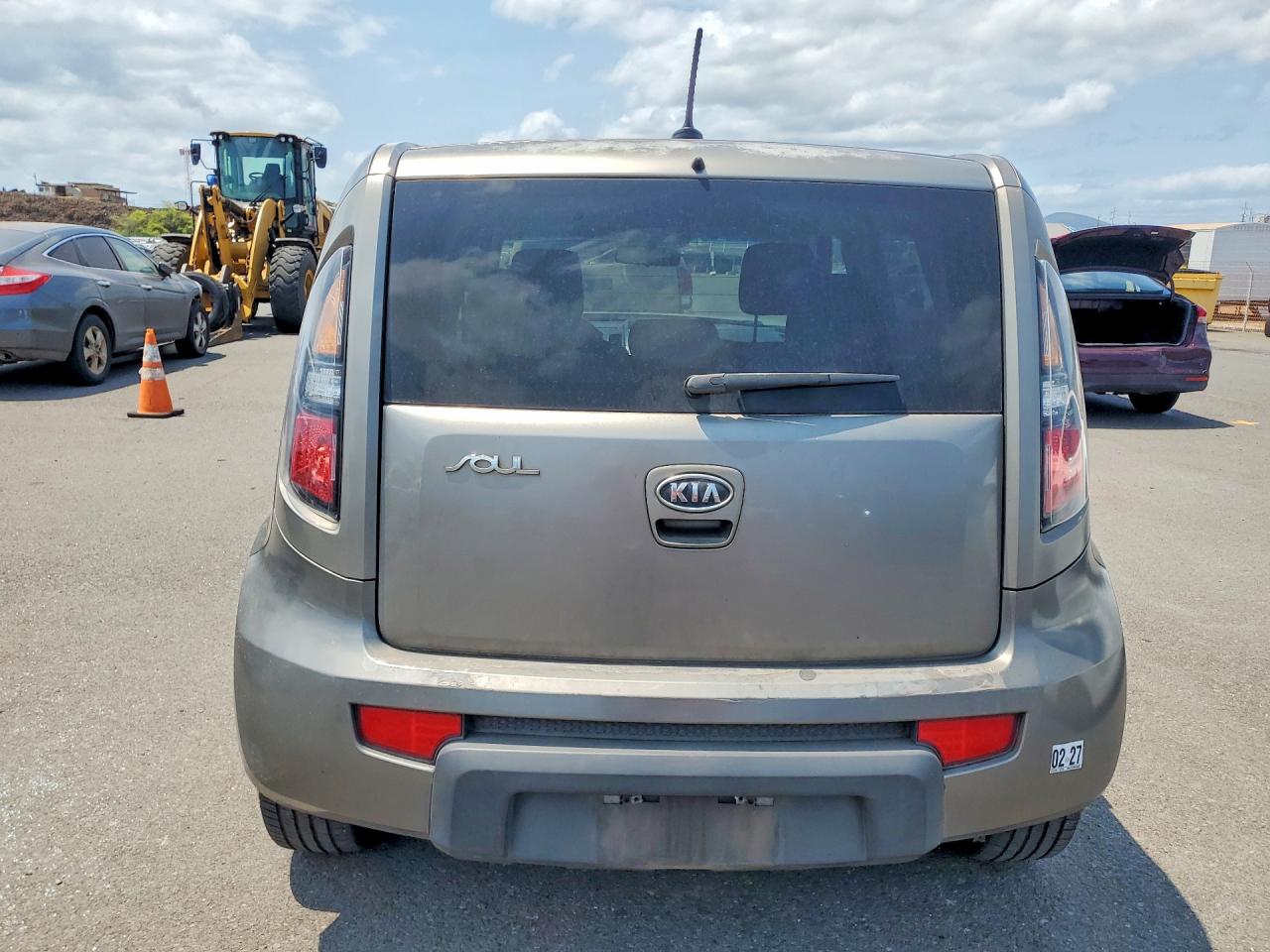 2011 KIA SOUL + photo 11