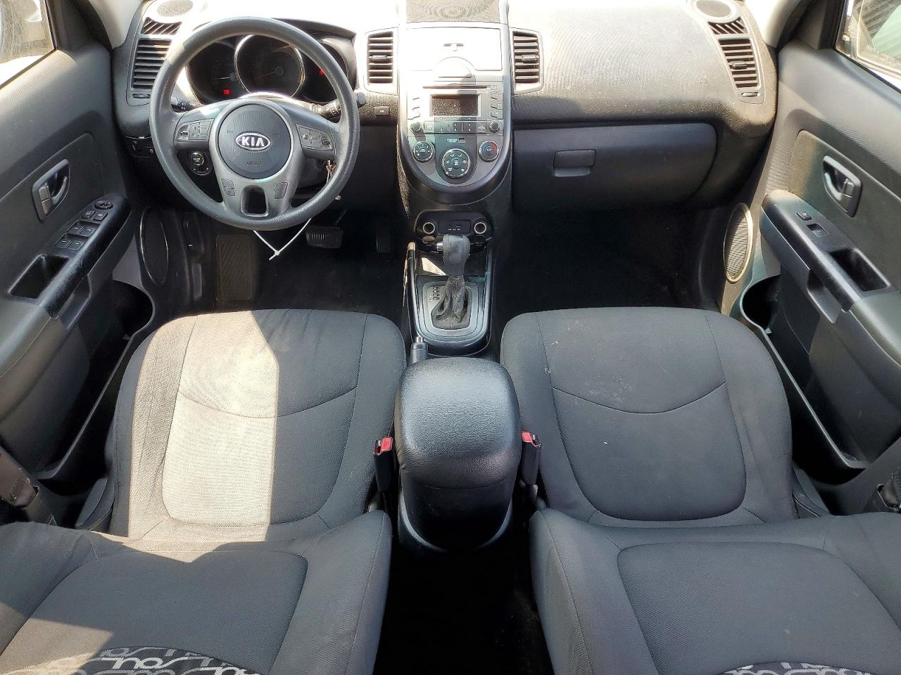 2011 KIA SOUL + photo 15