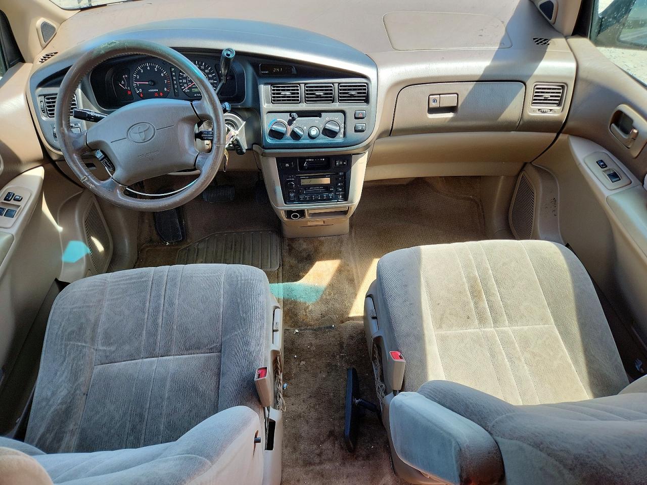 1999 TOYOTA SIENNA XLE photo 22