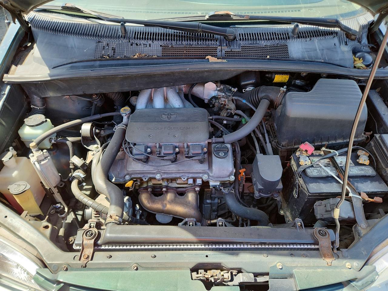 1999 TOYOTA SIENNA XLE photo 34