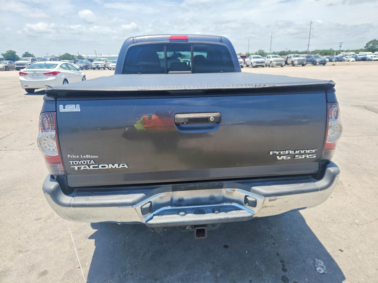 2013 TOYOTA TACOMA DOUBLE CAB PRERUNNER LONG BED photo 11