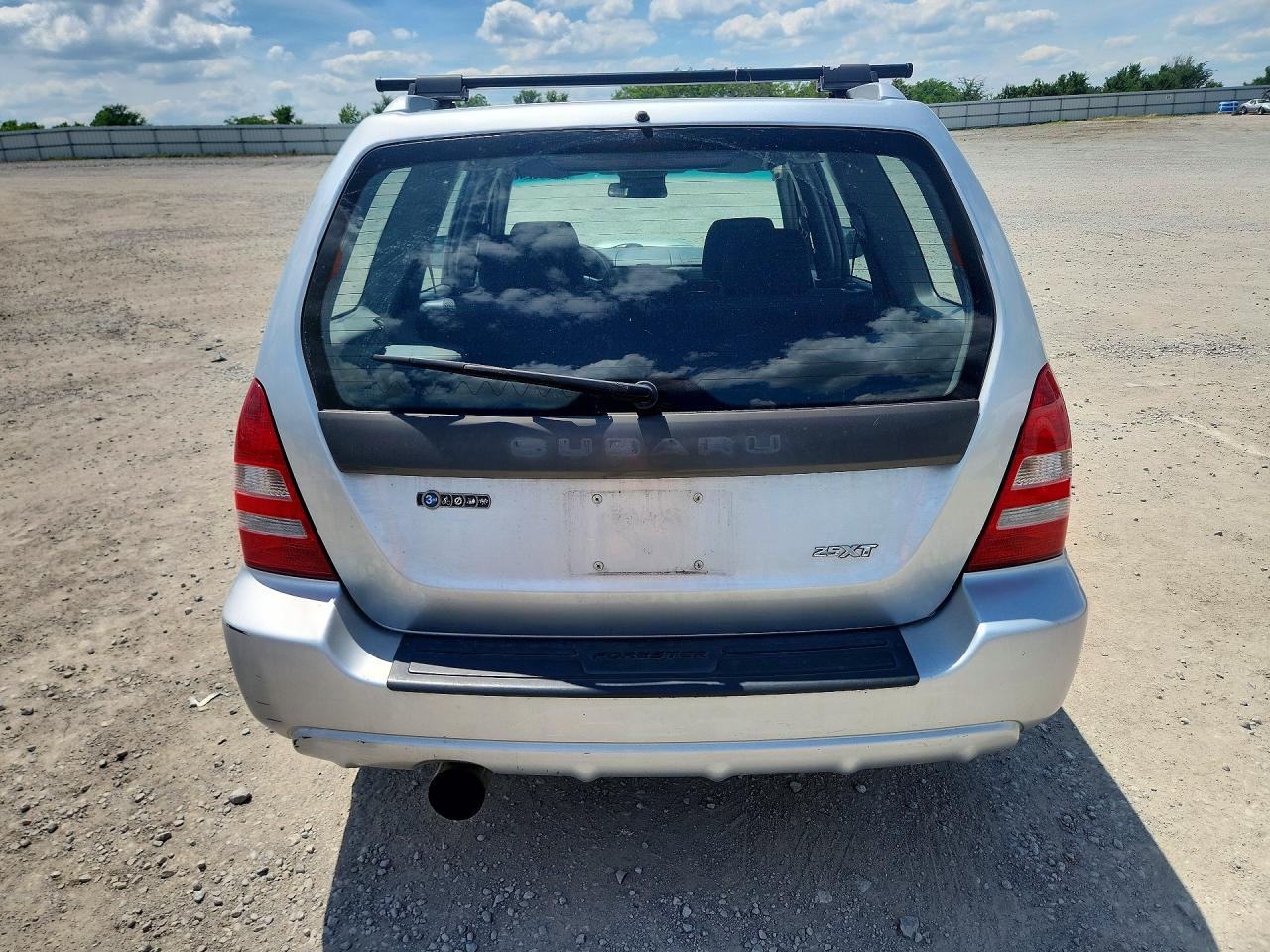 2005 SUBARU FORESTER 2.5XT photo 11