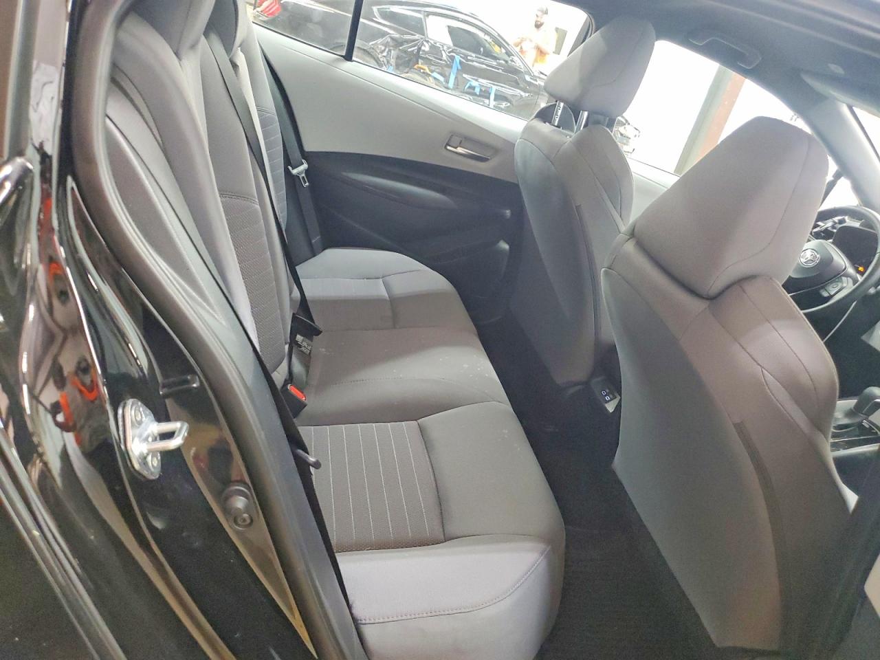 2025 TOYOTA COROLLA SE photo 19