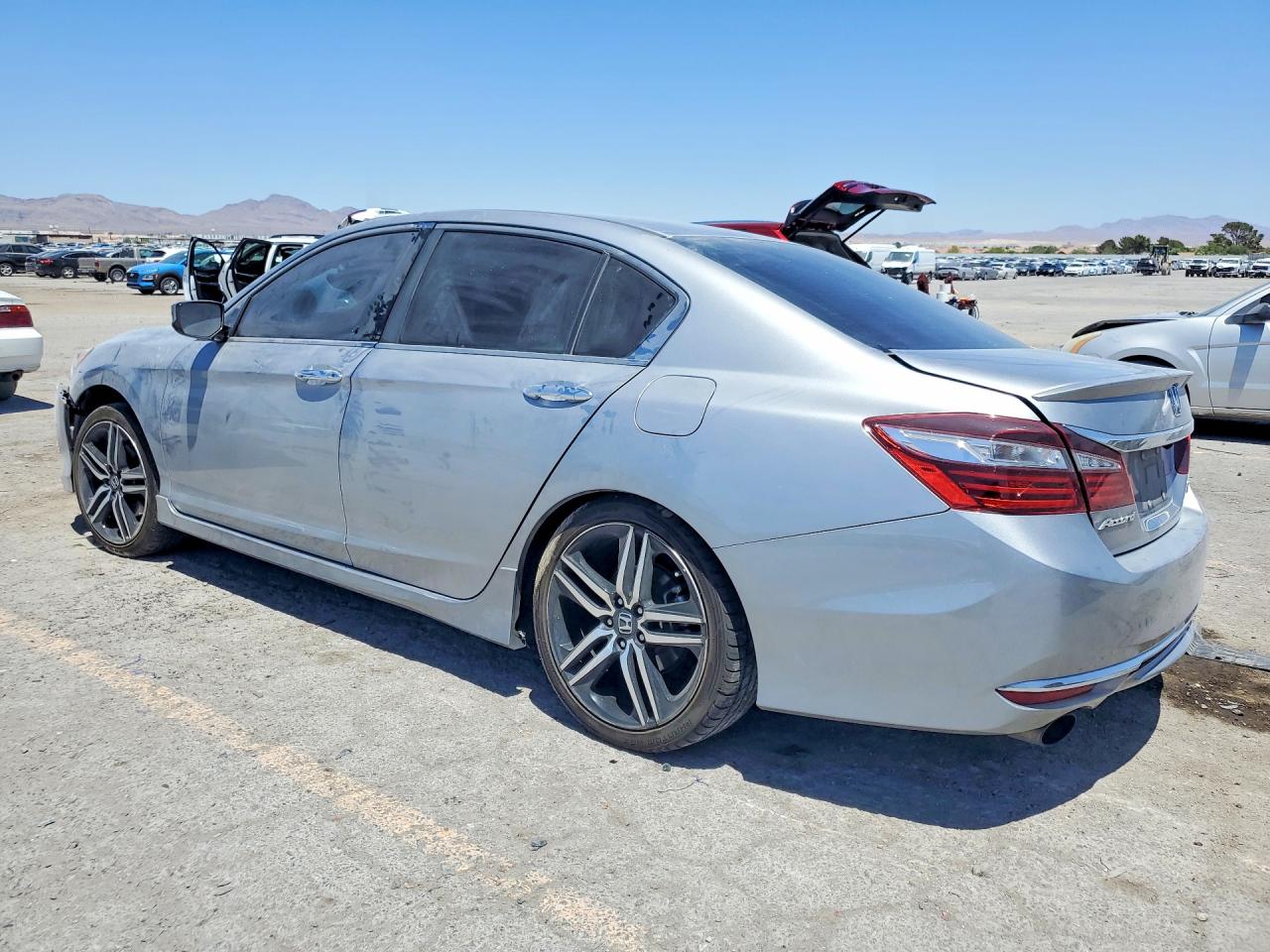 2017 HONDA ACCORD SPORT SPECIAL EDITION photo 4