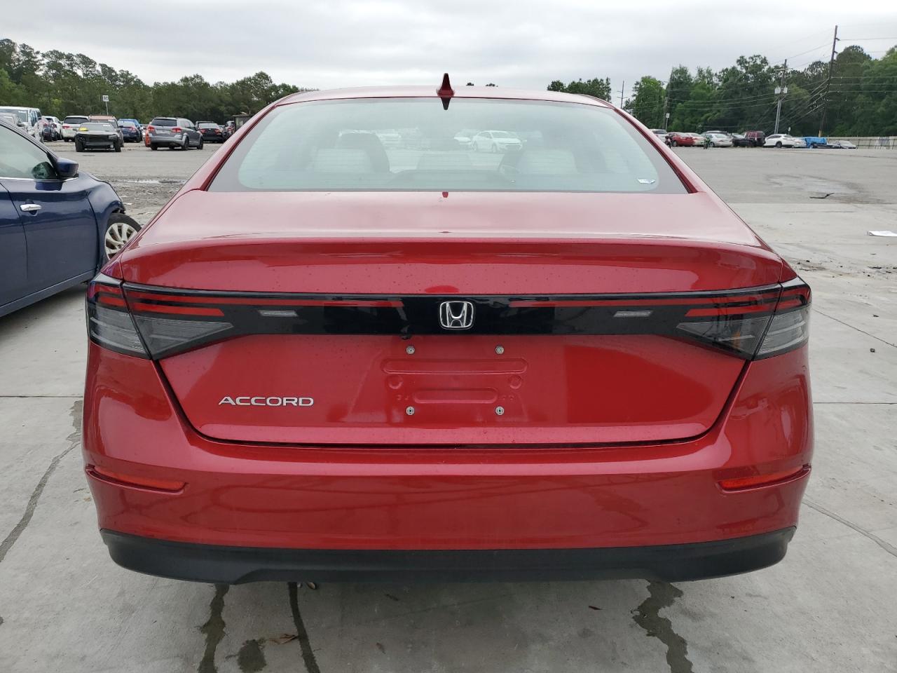 2024 HONDA ACCORD EX photo 6