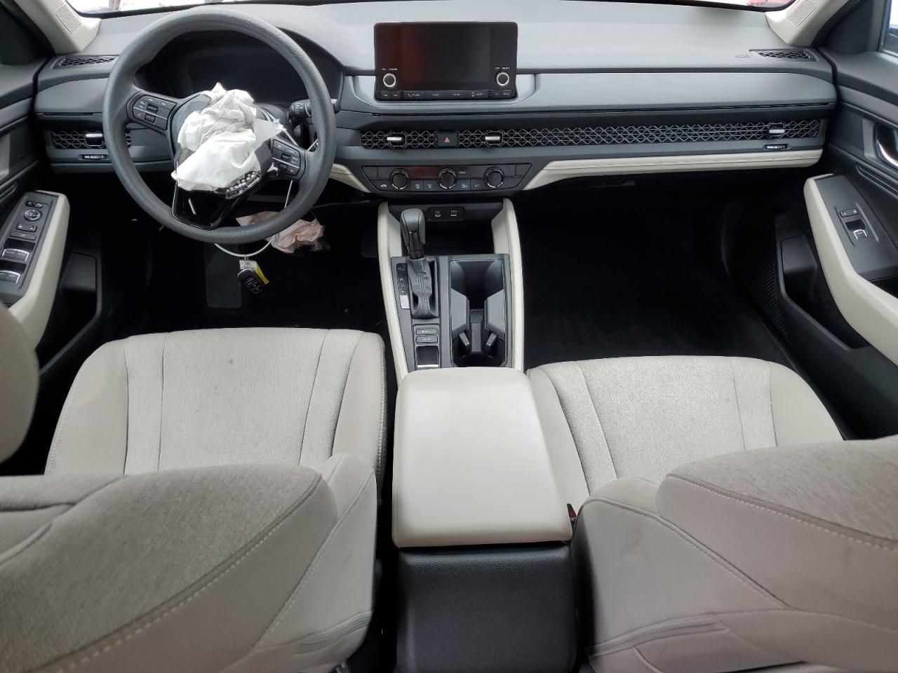 2024 HONDA ACCORD EX photo 8