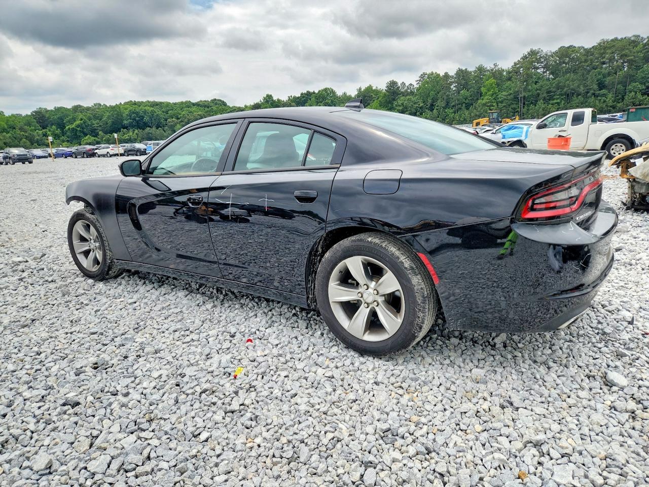 2016 DODGE CHARGER SXT photo 4