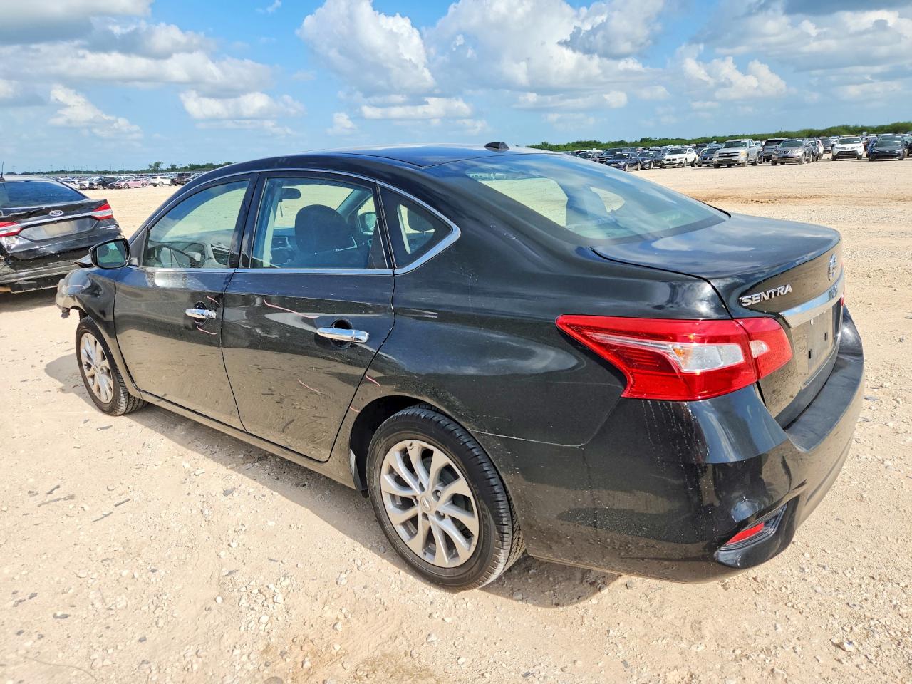 2017 NISSAN SENTRA SV photo 3