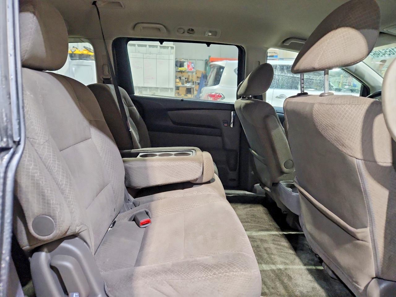 2014 HONDA ODYSSEY EX photo 21