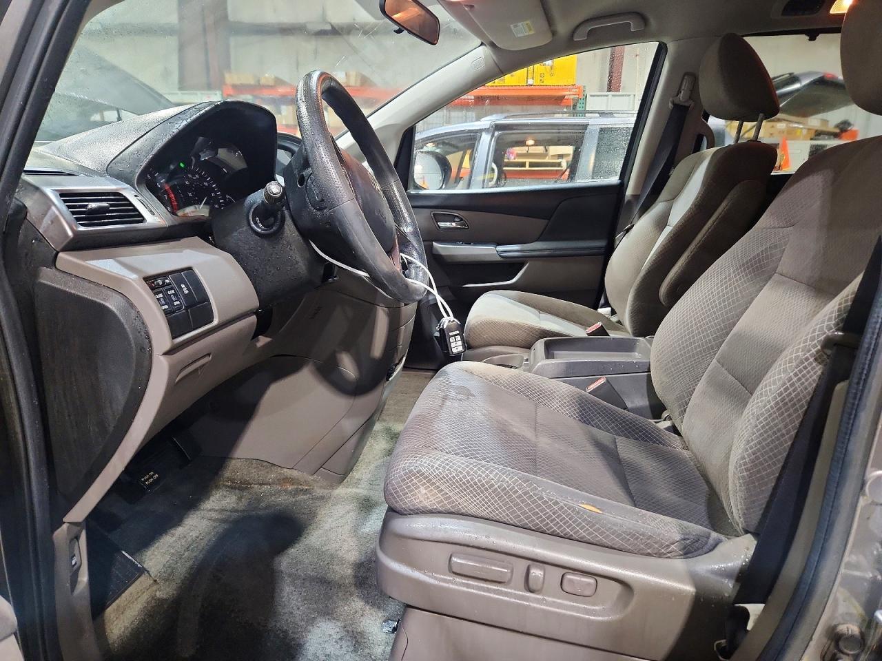 2014 HONDA ODYSSEY EX photo 13