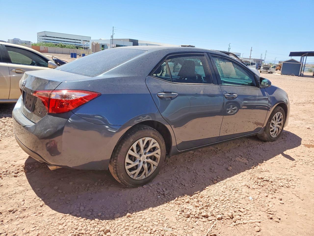 2017 TOYOTA COROLLA LE photo 7