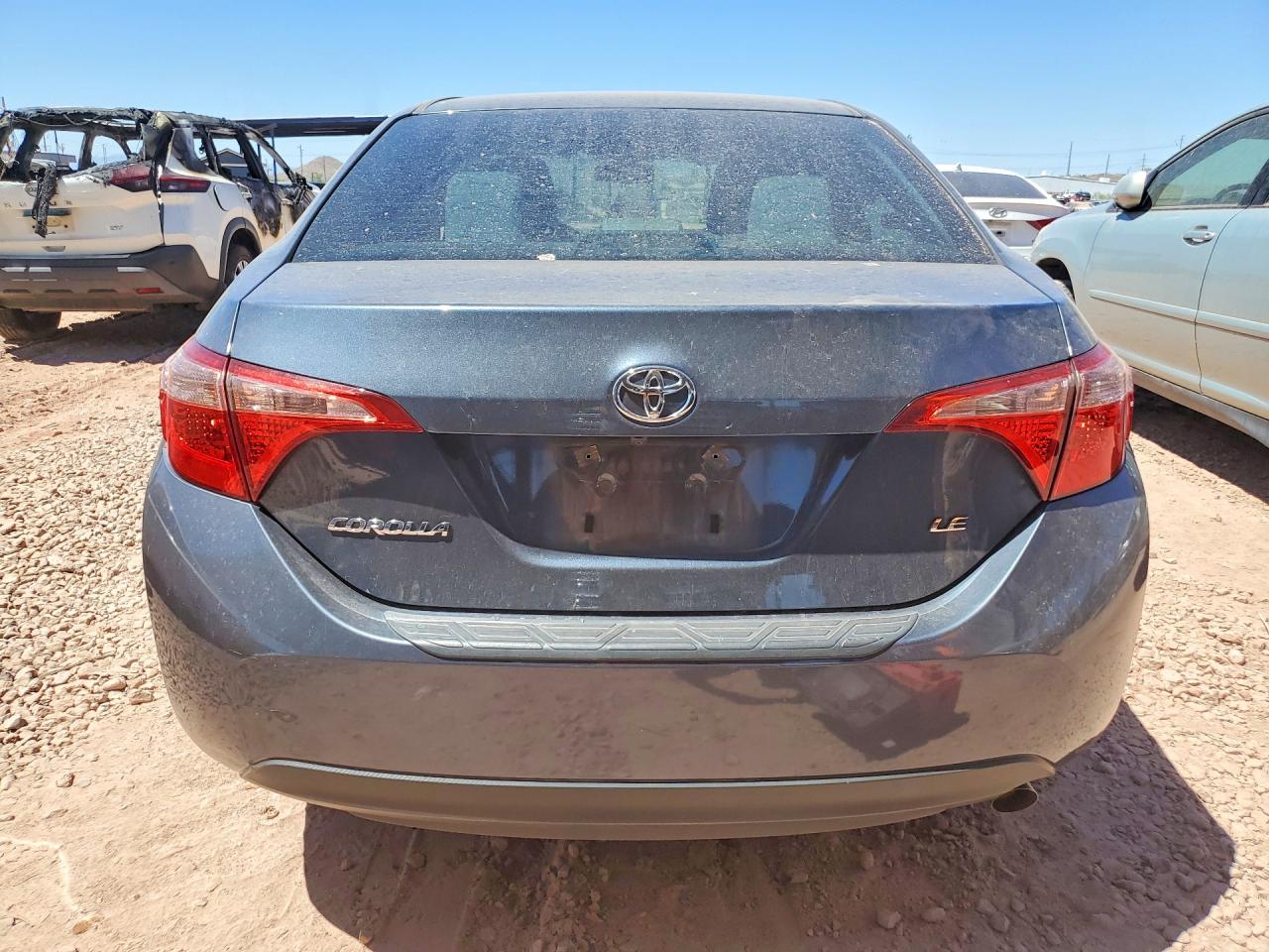 2017 TOYOTA COROLLA LE photo 16