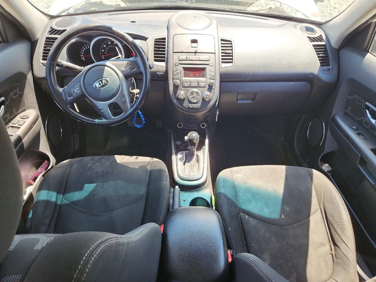 2013 KIA SOUL + photo 22
