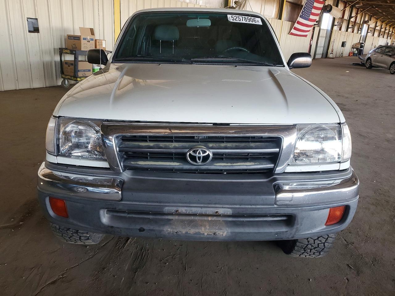 1998 TOYOTA TACOMA XTRACAB photo 9