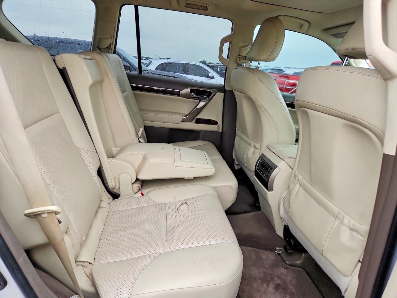 2012 LEXUS GX 460 photo 19