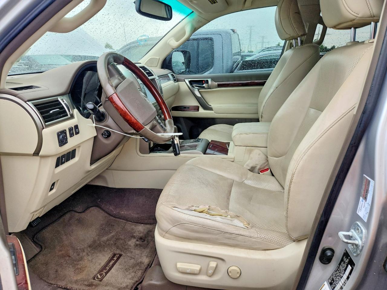 2012 LEXUS GX 460 photo 13