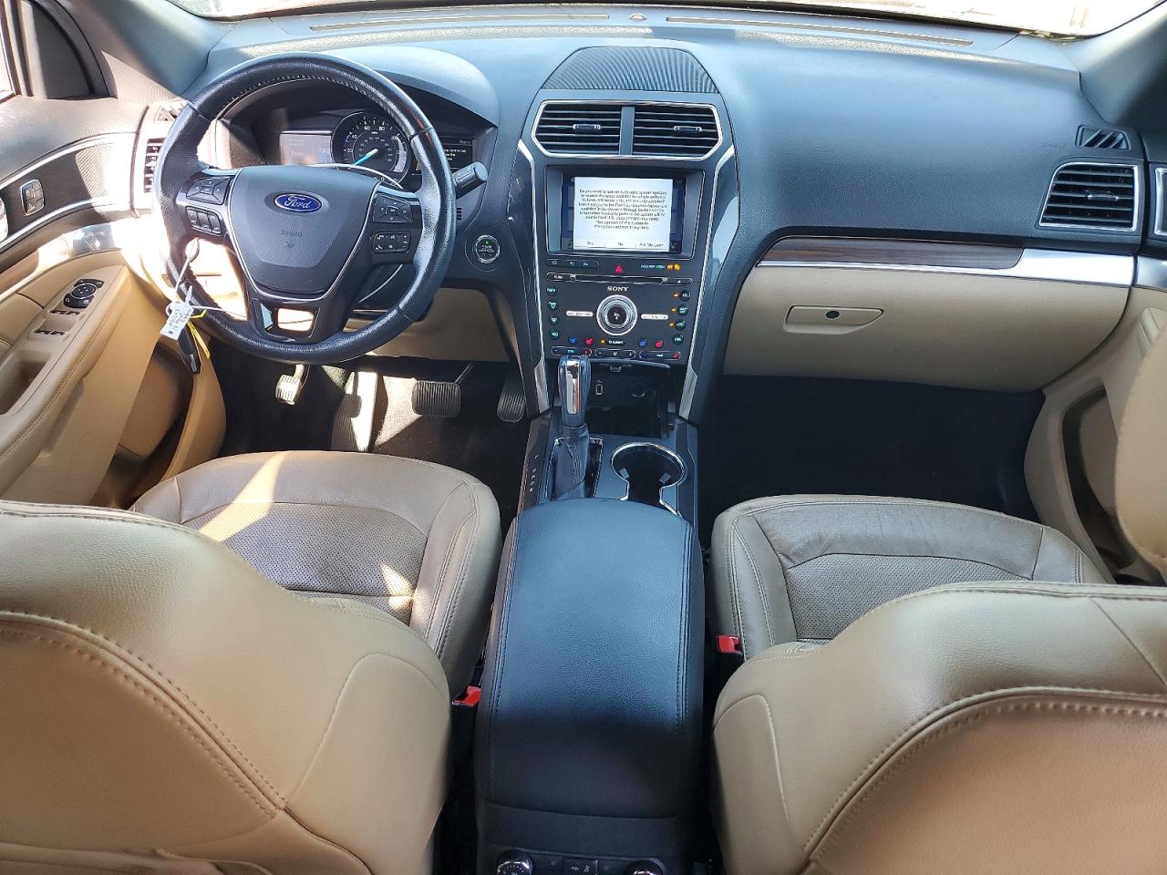 2017 FORD EXPLORER LIMITED photo 8
