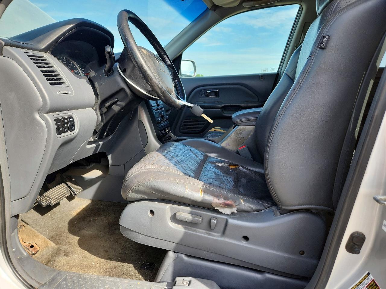 2005 HONDA PILOT EXL photo 13