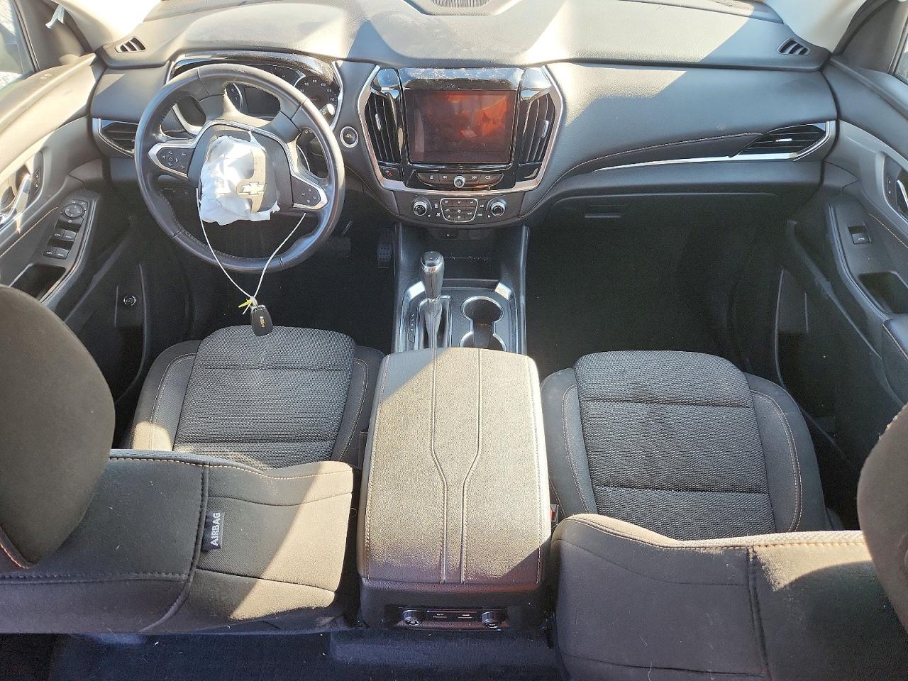 2020 CHEVROLET TRAVERSE LT photo 15