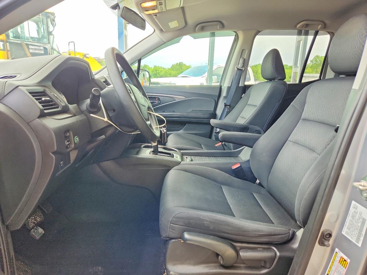 2019 HONDA RIDGELINE SPORT photo 13