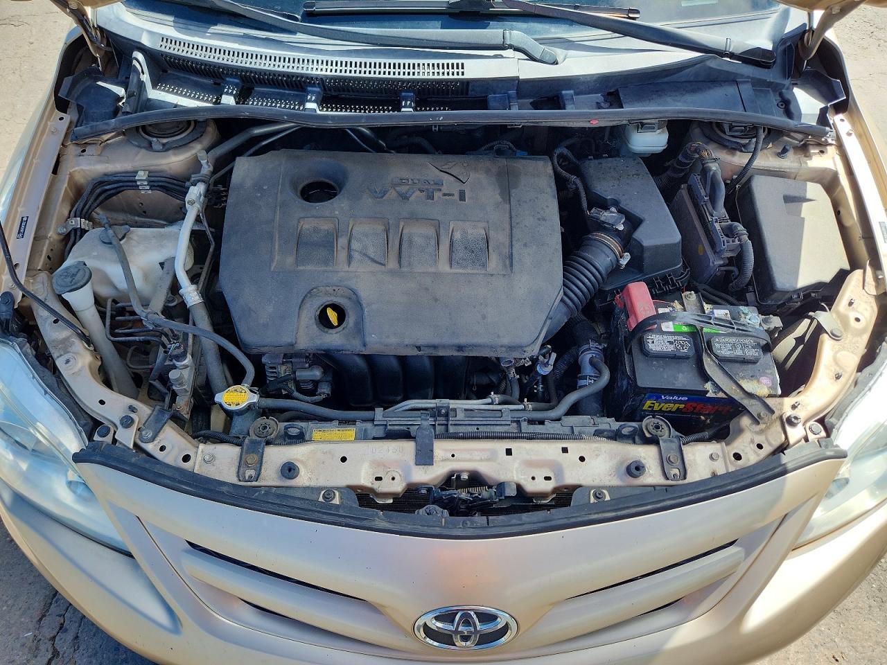 2011 TOYOTA COROLLA LE photo 21