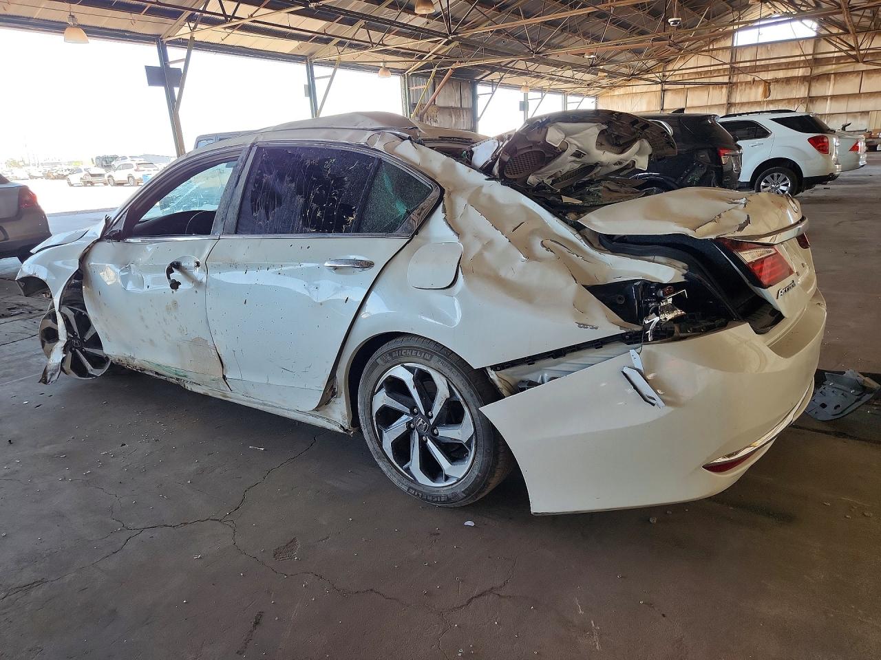2016 HONDA ACCORD EXL photo 3