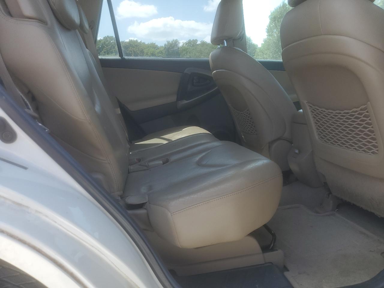 2010 TOYOTA RAV4 LIMITED photo 21