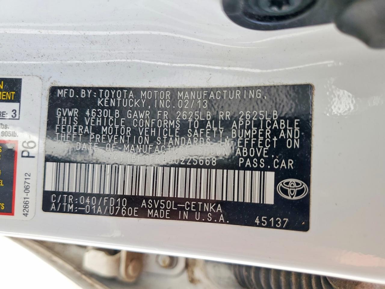 2013 TOYOTA CAMRY LE photo 23