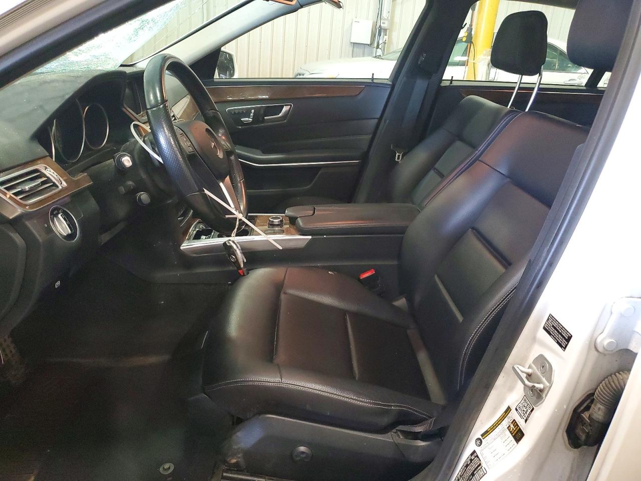 2016 MERCEDES-BENZ E 350 4MATIC photo 13