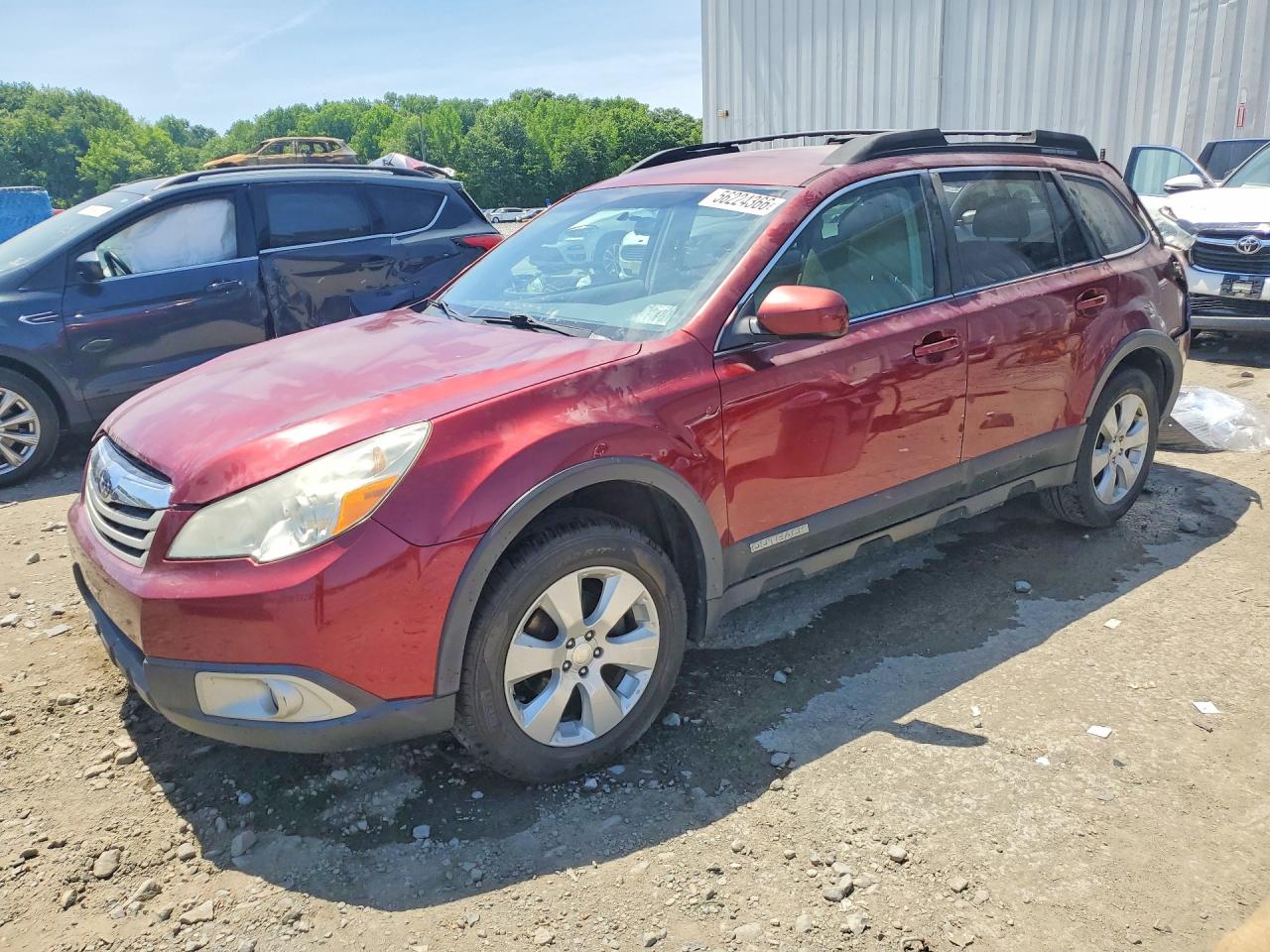 2011 SUBARU OUTBACK