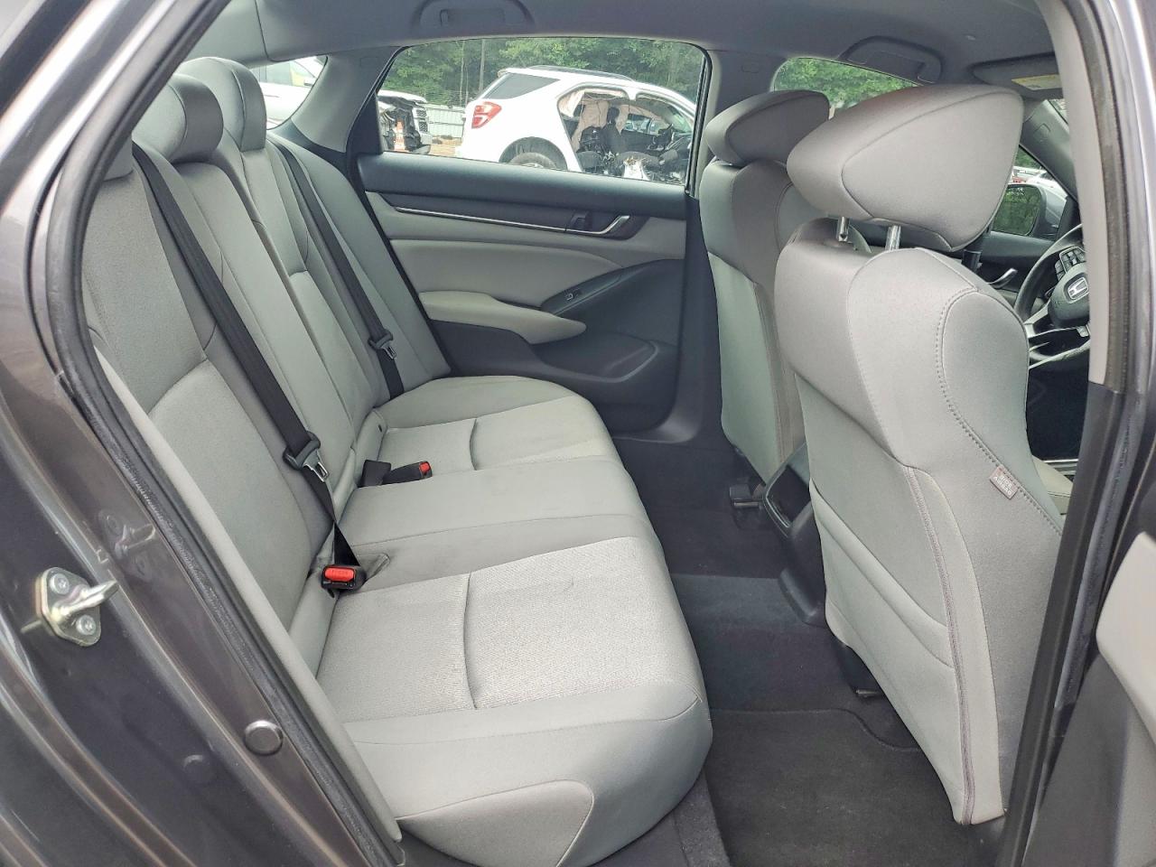 2020 HONDA ACCORD LX photo 19