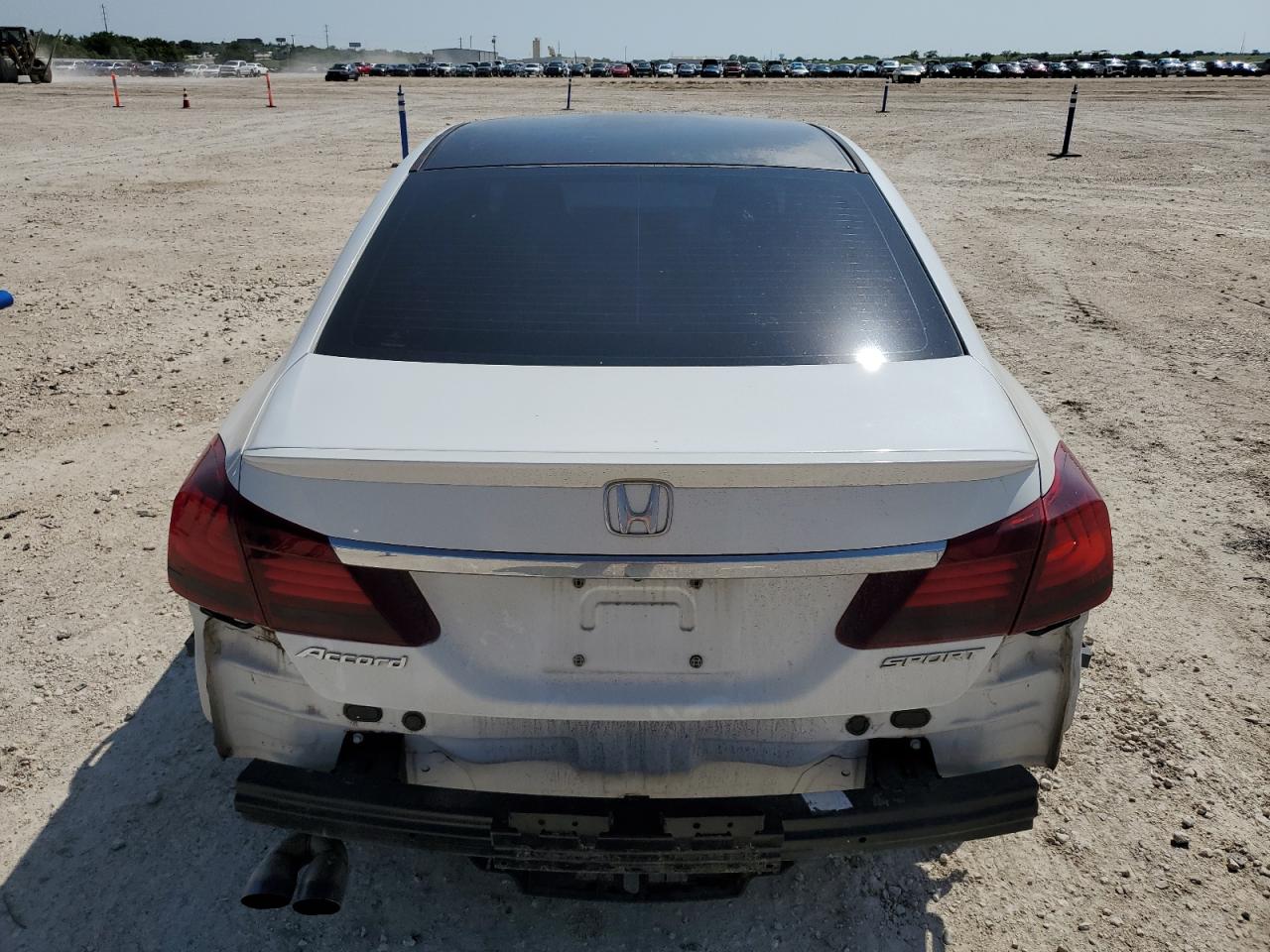 2016 HONDA ACCORD SPORT photo 11