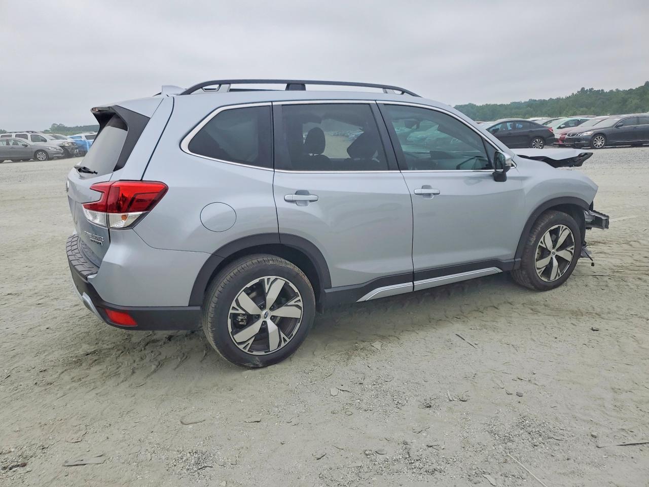 2021 SUBARU FORESTER TOURING photo 7
