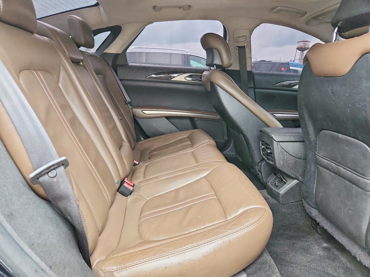 2014 LINCOLN MKZ photo 28