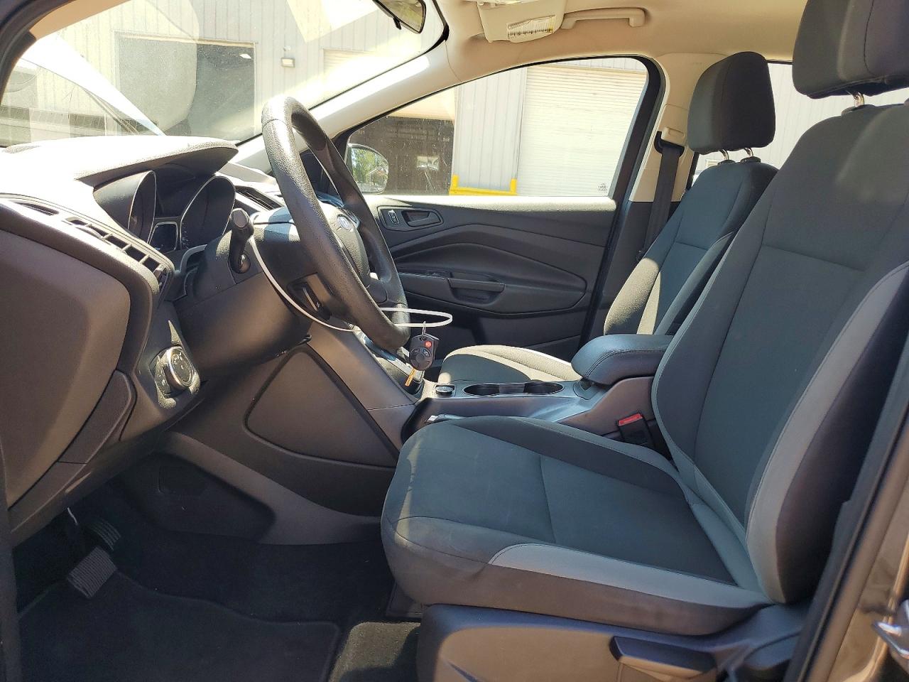 2016 FORD ESCAPE S photo 13