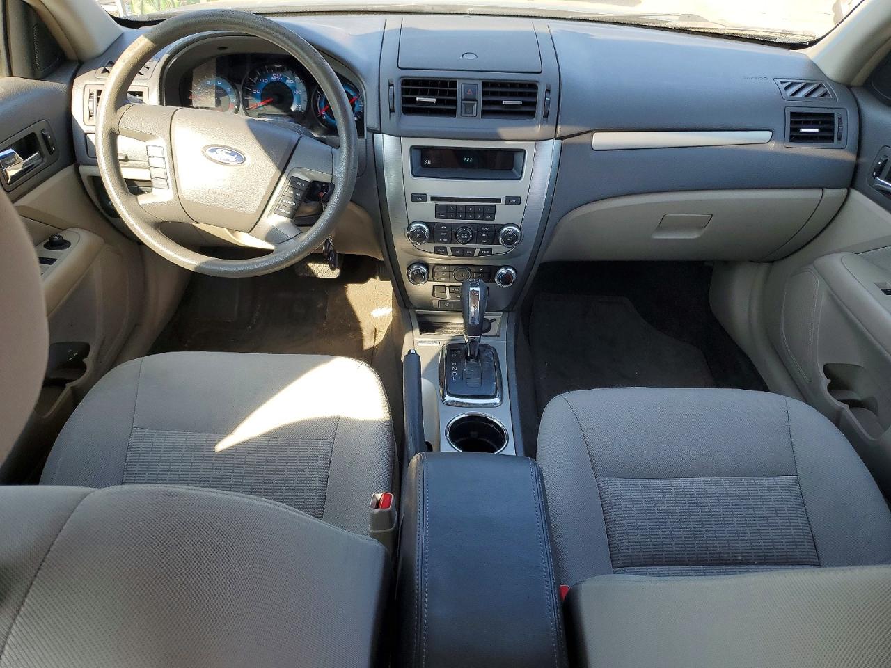 2011 FORD FUSION SE photo 15
