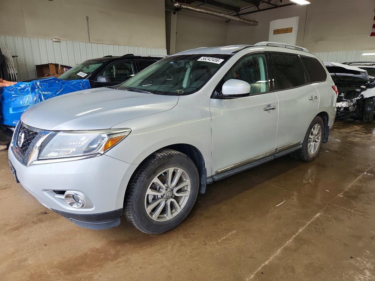 2013 NISSAN PATHFINDER