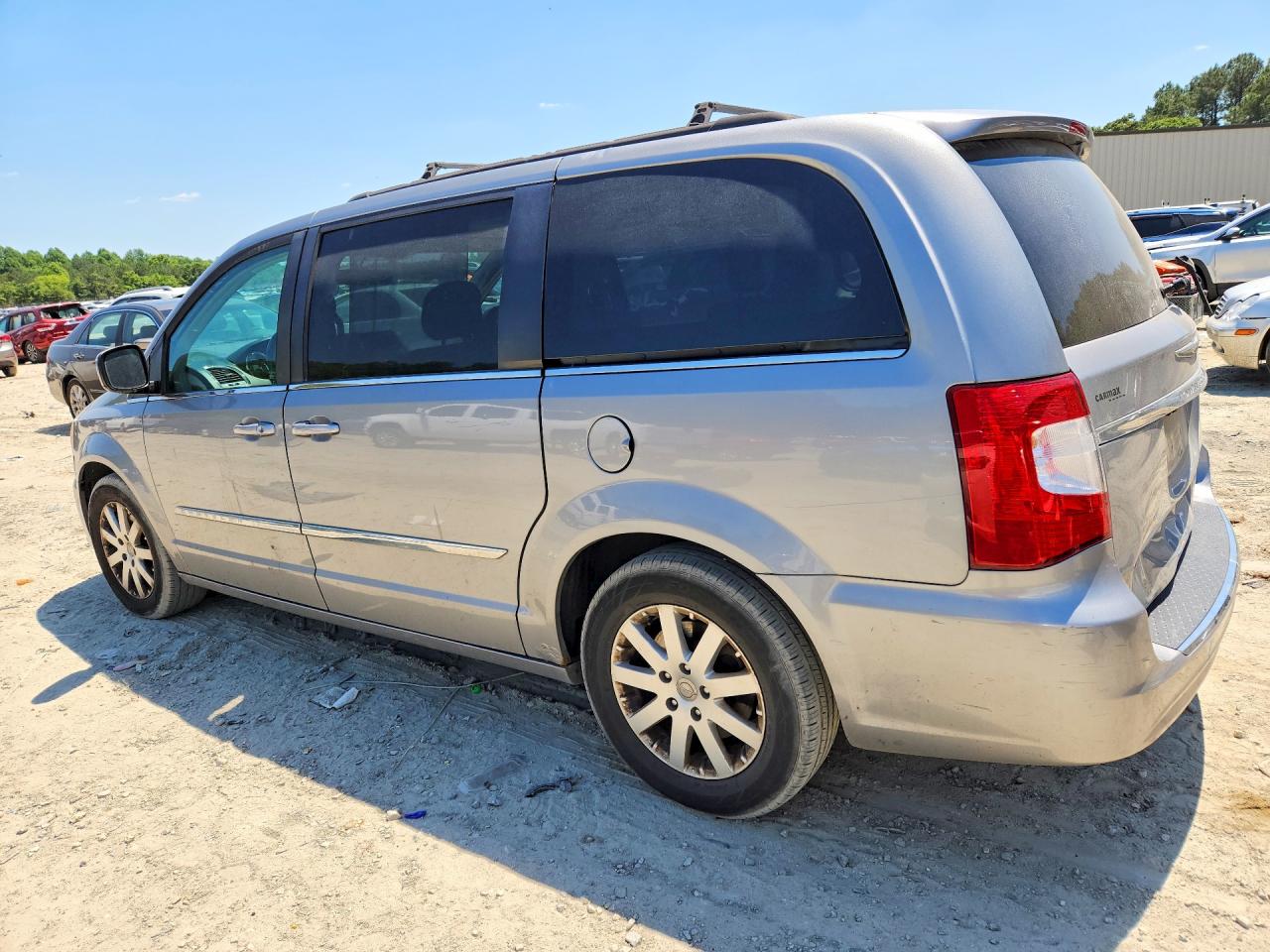 2013 CHRYSLER TOWN & COUNTRY TOURING photo 4